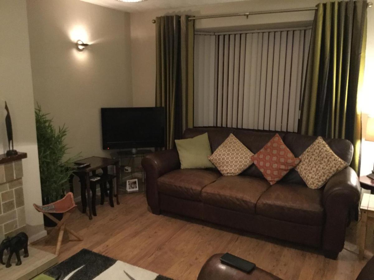 Rondo, Ballymena, Nr Ireland Екстериор снимка